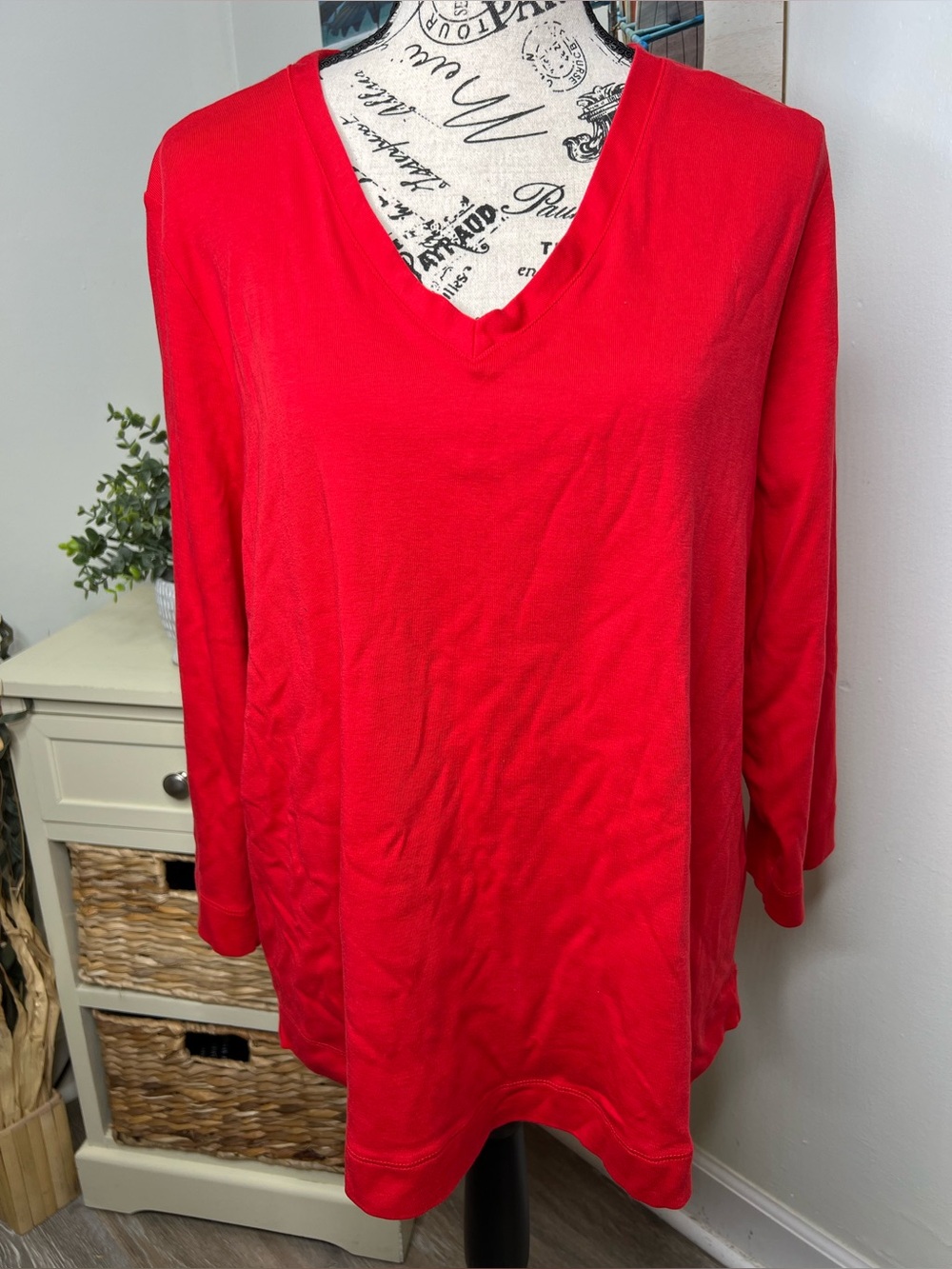Chico’s V-Neck Long Sleeve Top